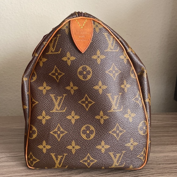 Authentic Louis Vuitton Speedy 30 Vintage Monogram LV bag satchel - Picture 2 of 15